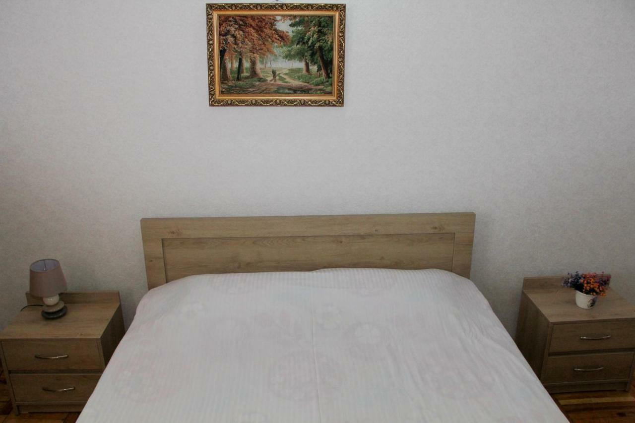 Prometheus Apartment Tskaltubo Buitenkant foto